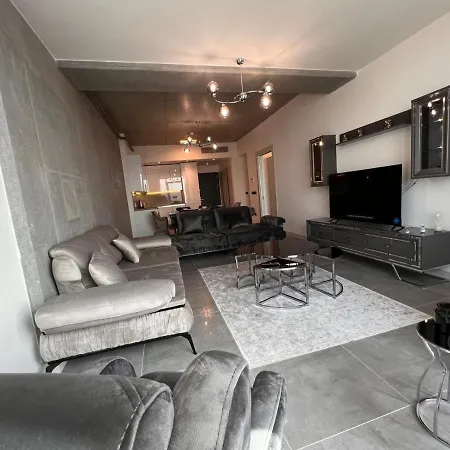 Sinpas Queen Bomonti מלון *